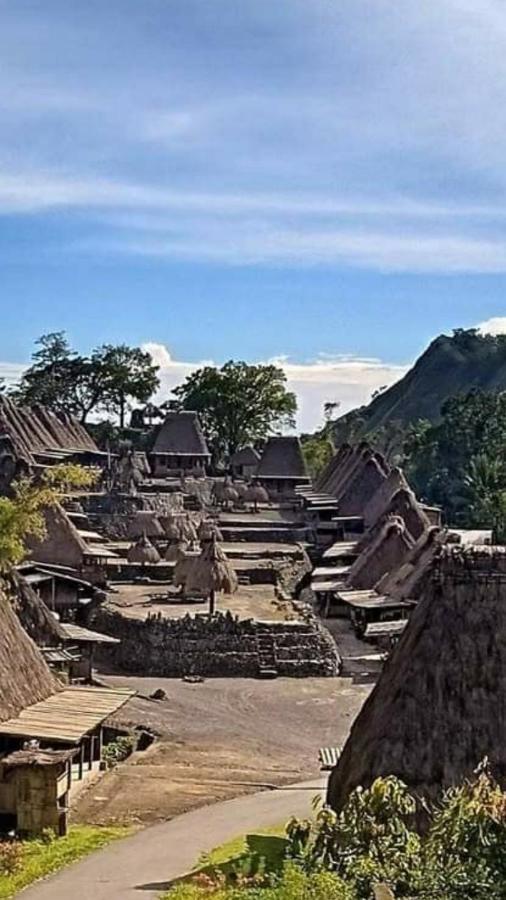 Arnolds Familly Homestay Bajawa Luaran gambar