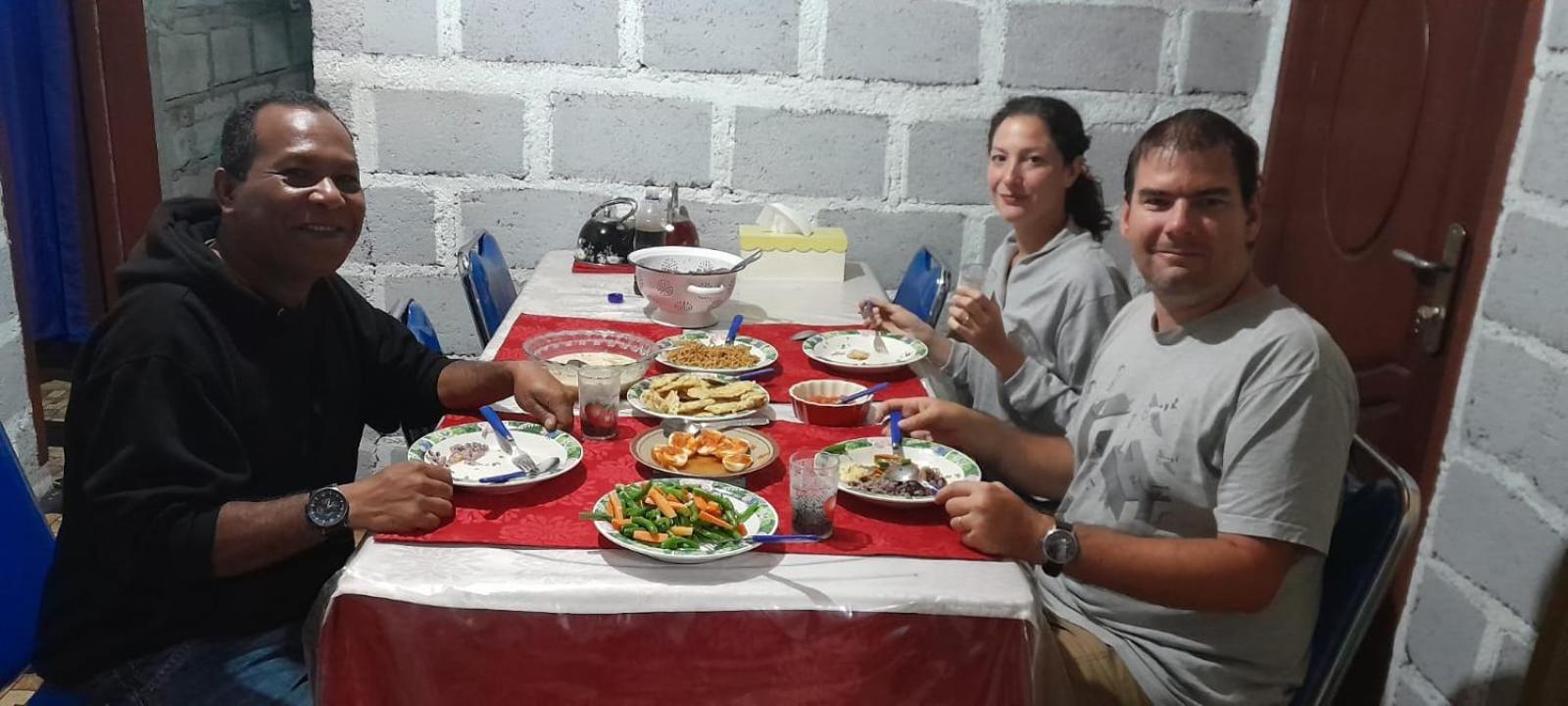 Arnolds Familly Homestay Bajawa Luaran gambar